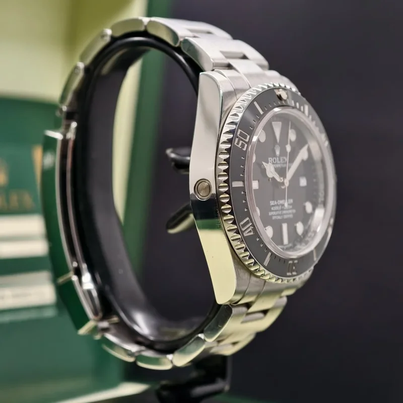 Thumb Sea-Dweller 116600 4000