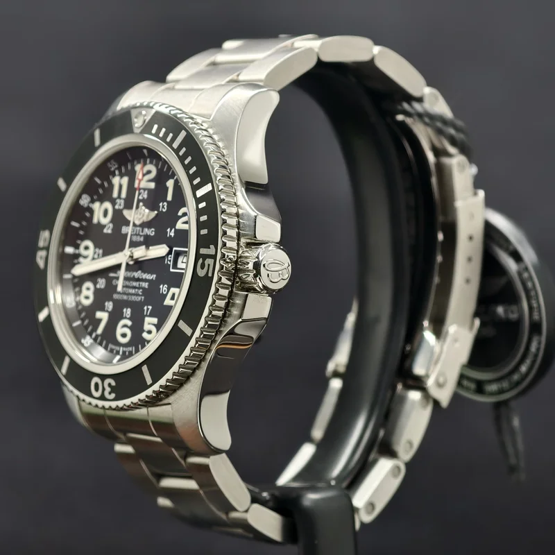 Thumb Superocean II 44 Stainless Steel / Black / Volcano Black / Bracelet