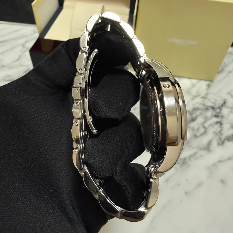 Thumb Saint-Imier Chronograph