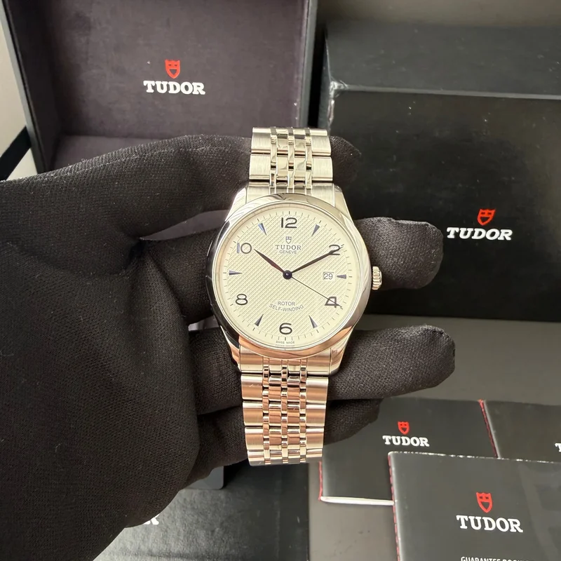1926 41 Stainless Steel / Opaline