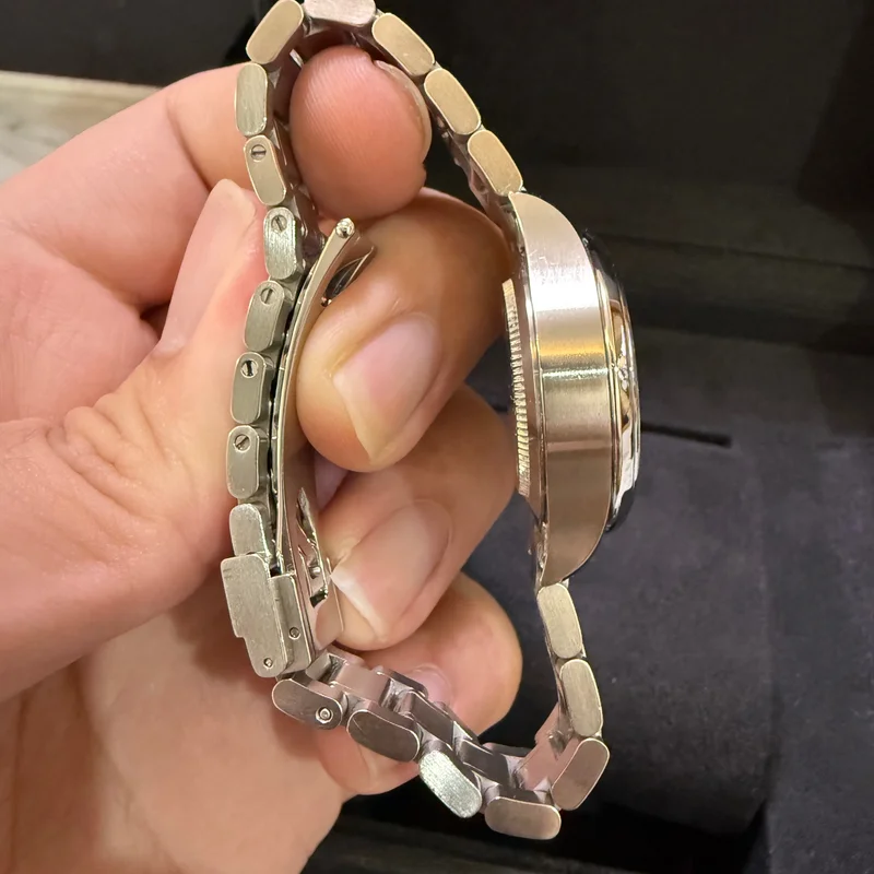 Thumb Style 28 Stainless Steel / Silver / Bracelet