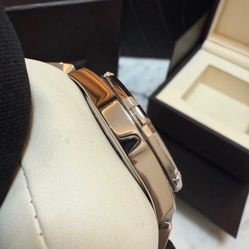 Thumb Aquaracer 300M Calibre 5 43 Stainless Steel / Blue / Steel