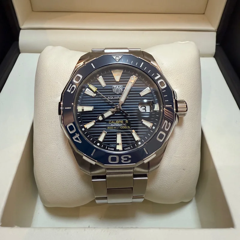 Aquaracer 300M Calibre 5 43 Stainless Steel / Blue / Steel