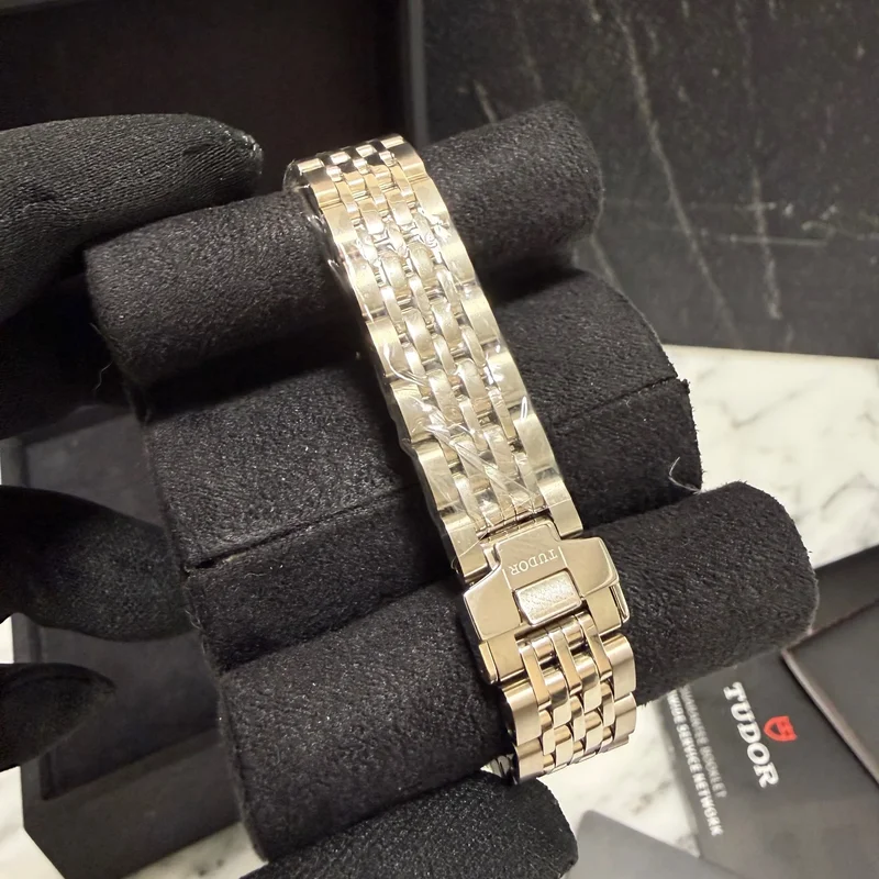 Thumb 1926 28 Stainless Steel / Silver