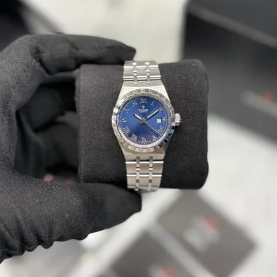 Royal Date 28 Stainless Steel / Blue - Roman